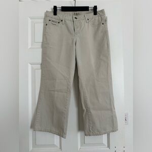 lei Women's Capris in Light Khaki